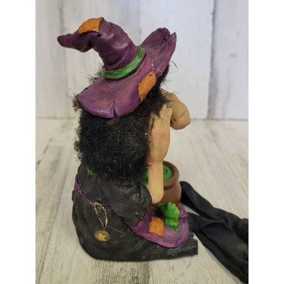 Halloween spooky Hollow sitting witch feet dangle potion frog - Picture 6 of 11